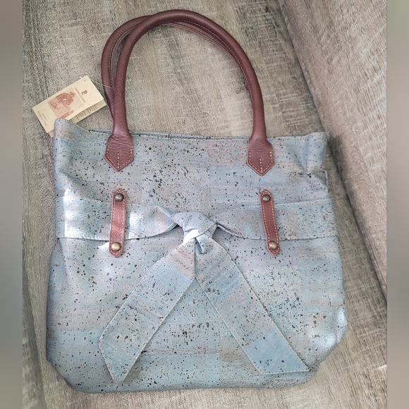 NWT Unique Natural Cork (leather-like) Shoulder Tote Bag